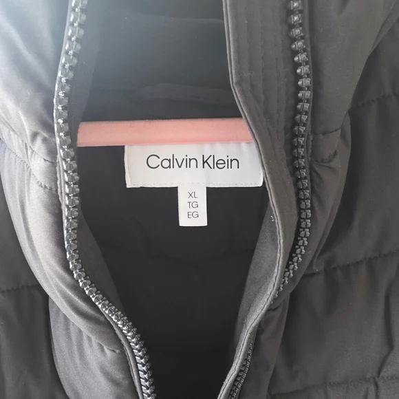 NWT Calvin Klein Women's Black Hooded Puffer Coat - Picture 4 of 10